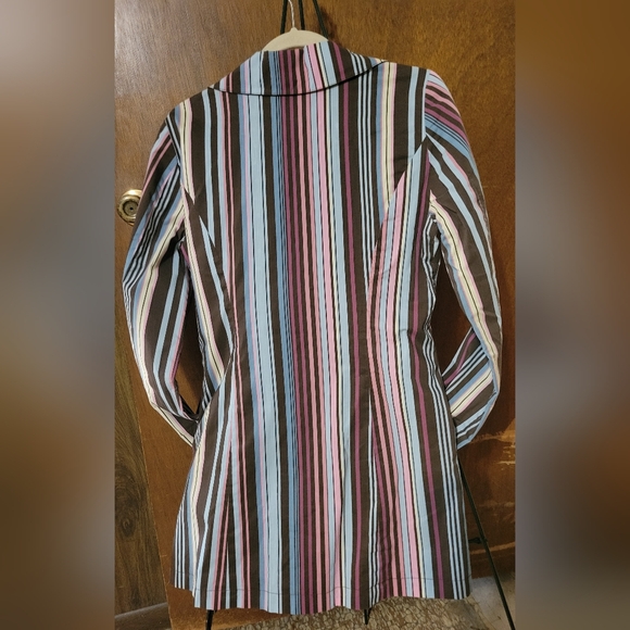 Bentley a. Jacket - Picture 2 of 7